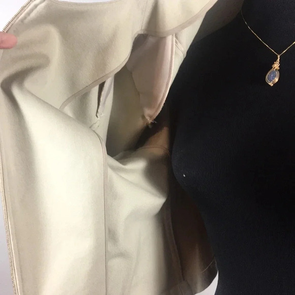 ST JOHN SPORT‎ Khaki Stretch Jacket - Picture 8 of 8